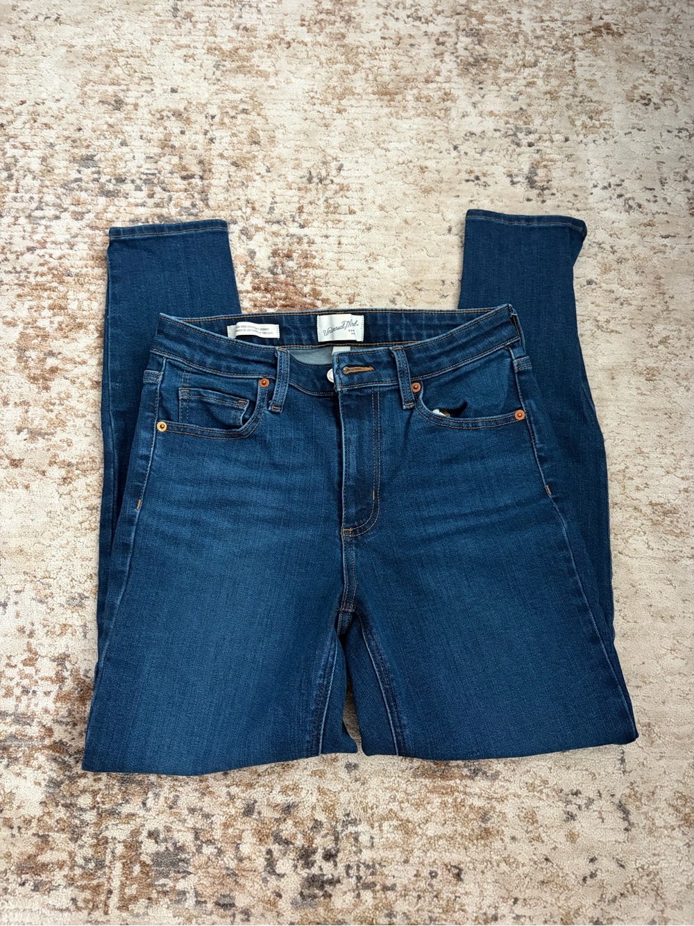 Universal Thread Dark Blue Women’s Skinny Jeans
